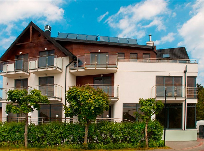 Hotel 77 